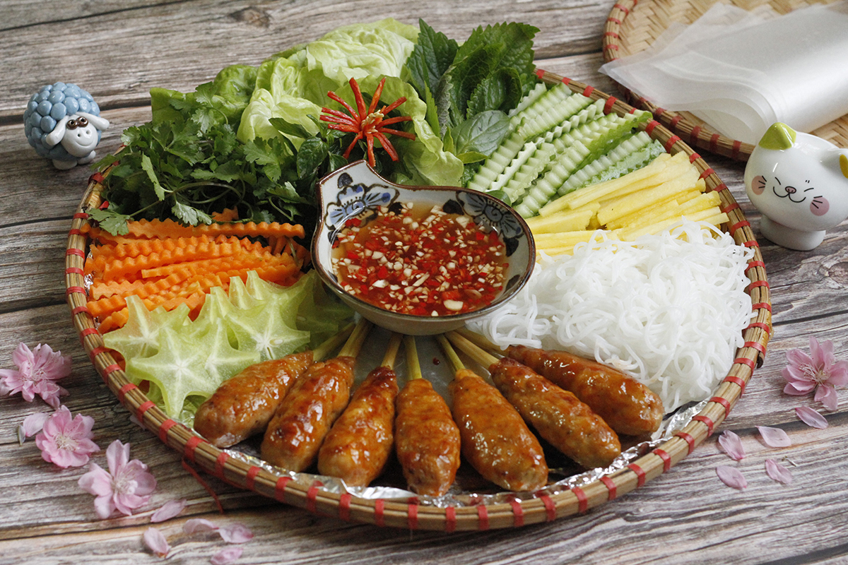 5 Authentic Danang Nem Lui Dishes to Try